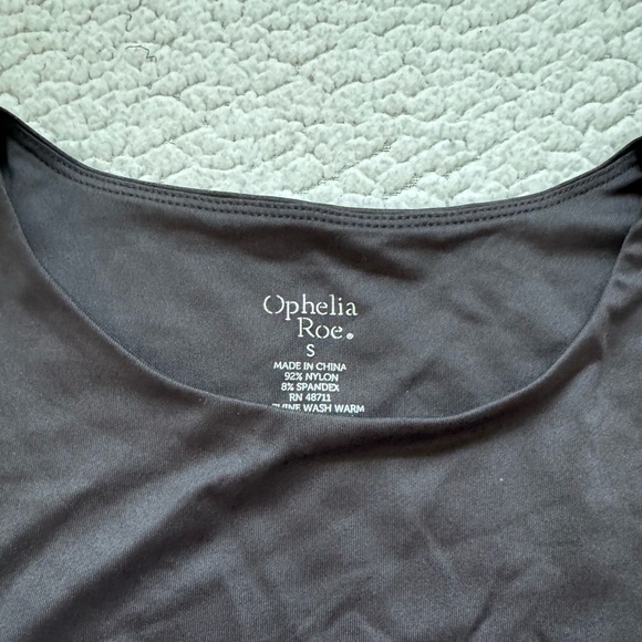 Ophelia Roe top! - Picture 4 of 4